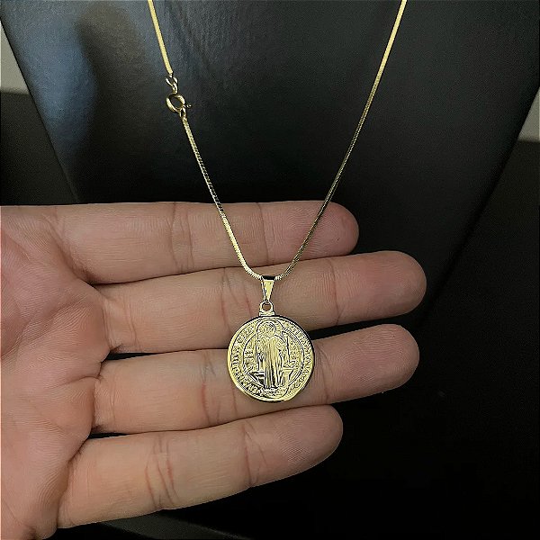 Corrente Rabo de Rato 1.8mm + Pingente Medalha São Bento – Escolha 60cm ou 70cm – Banhada a Ouro 18K