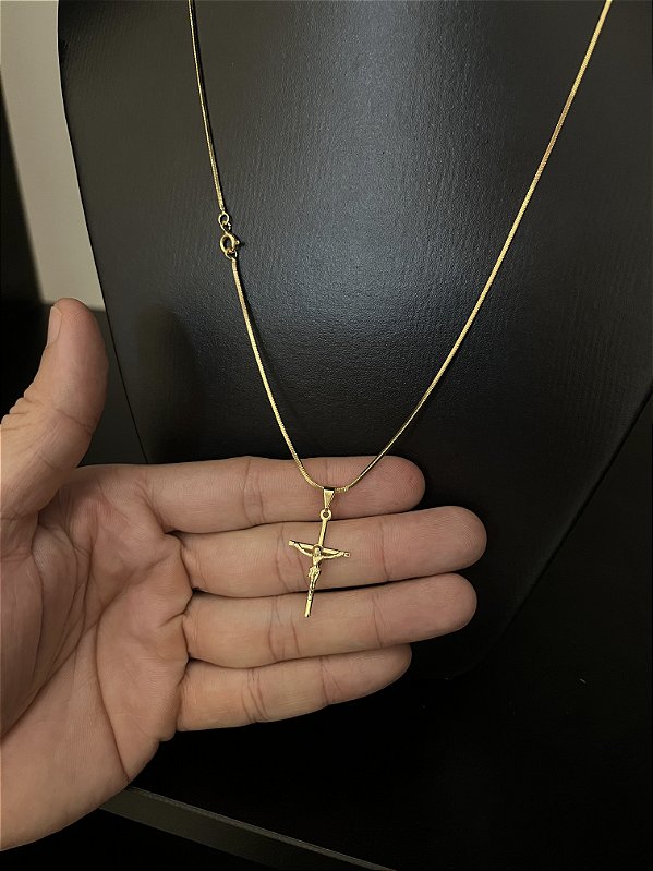 CORRENTE RABO DE RATO (1.8MM - 60cm ou 70cm) + PINGENTE CRUCIFIXO - BANHADO A OURO 18k