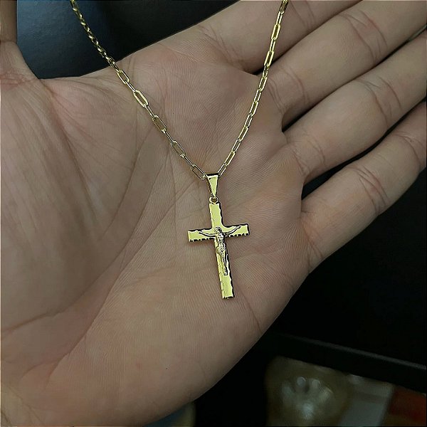 Corrente Cartier 1.5mm 50cm + Pingente Crucifixo Chapado com Jesus – Banhada a Ouro 18K