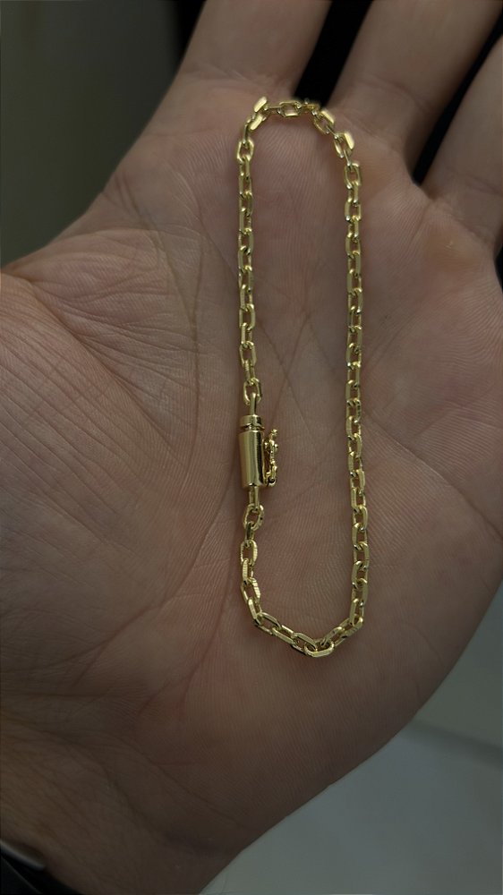 Pulseira cadeado de quina 3mm 20cm – Banho Ouro 18k