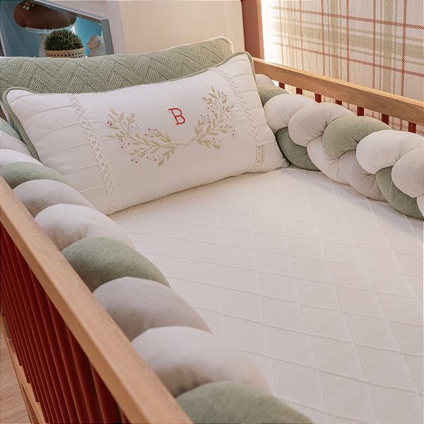 Kit Protetor de Berço Tricô Personalizado com Bordado - 4 Peças