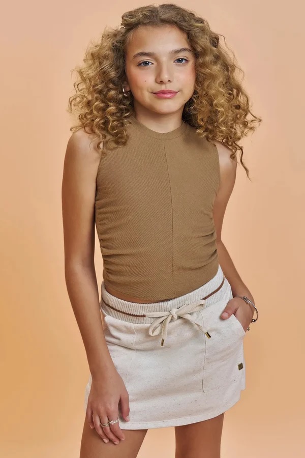 CONJUNTO TEEN BLUSA CROPPED REGATA E SHORT - VIC & VICKY