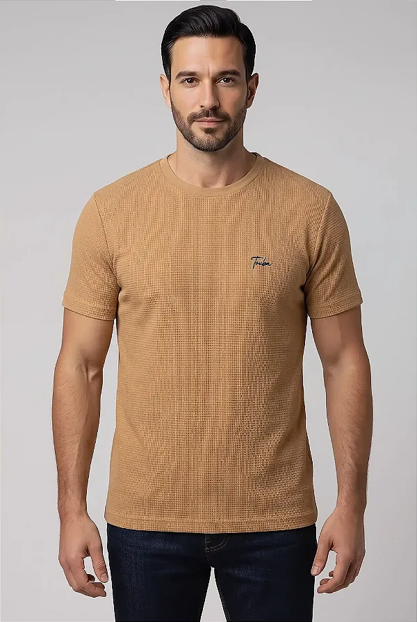 Camiseta Elaborada Quadrile Minimal