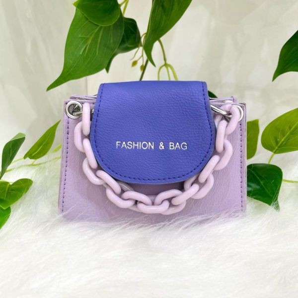 Bolsa Bloguerinha fashion cor Lilás com Azul