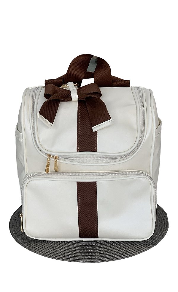 Mochila Luxo Bege Pingente Marrom