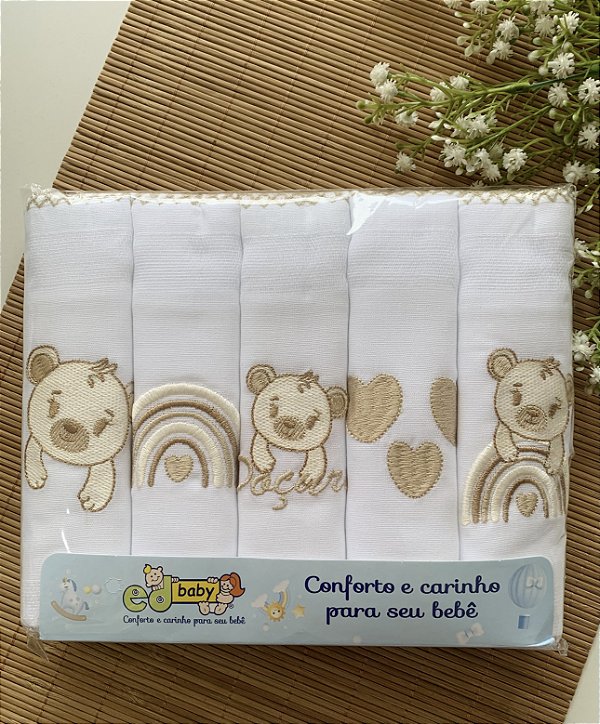 Kit Fralda Bordada Aconchego Doçura