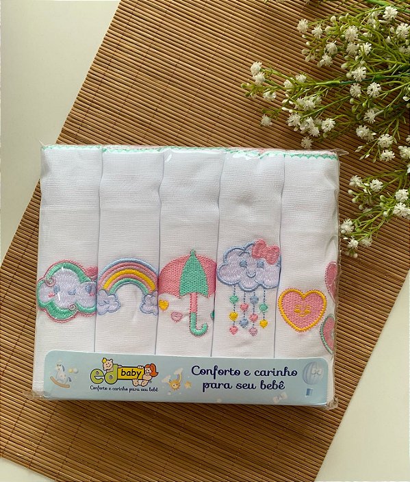Fralda Bordada Aconchego Arco Iris