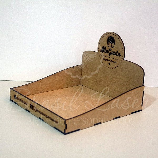 10 Expositores de Brownie / Alfajor / Palha Italiana / Cake / Pão de Mel com 23x23cm em Mdf com logomarca gravada