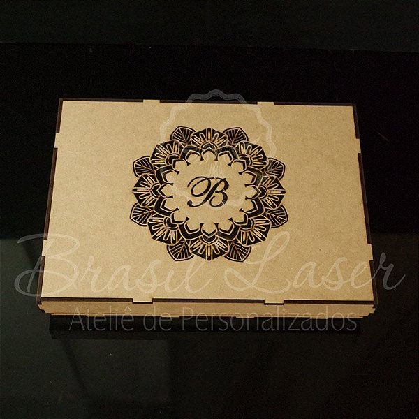 1 Caixinha em Mdf 3 mm tamanho 25cm x 18cm x 4cm Personalizada