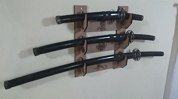 Suporte Triplo de Espadas para Parede Samurai Katana Wakizashi Tanto