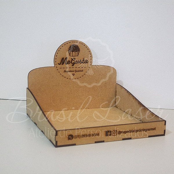 10 Expositores de Brownie / Alfajor / Palha Italiana / Cake / Pão de Mel com 26x26cm em Mdf com logomarca gravada