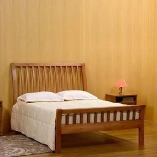 Cama de Madeira Maciça - Móveis de Gramado