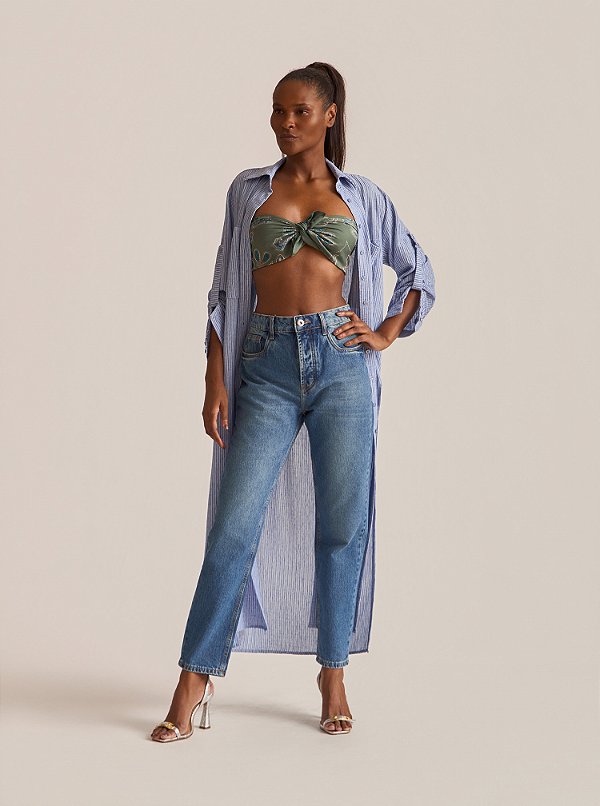 Camisa Alongada Ligia Fio Tinto Crinkle Listrada Azul e Off White