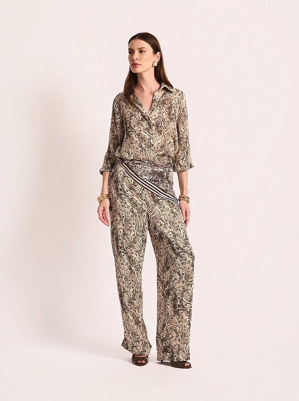 Calça Wild Reta Chiffon Estampada Off White e Marrom