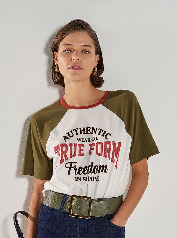 T-Shirt Bruna Bicolor Algodão Estampada