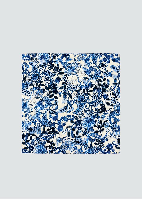 Lenço Giseli Acetinado Floral