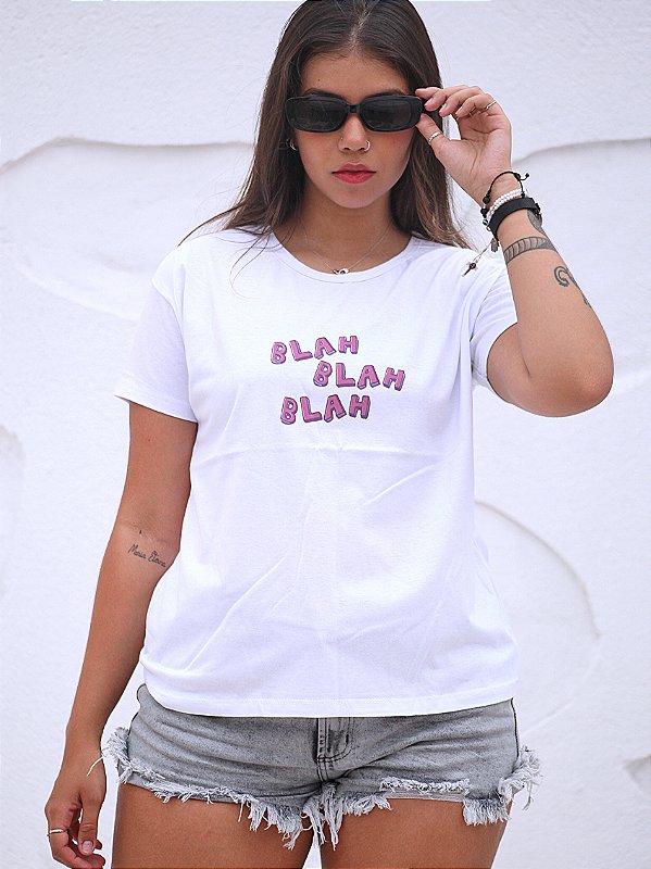 Camiseta Feminina em Algodão Premium Estampa Blá Blá Blá - TSH-GOLAO-BLA