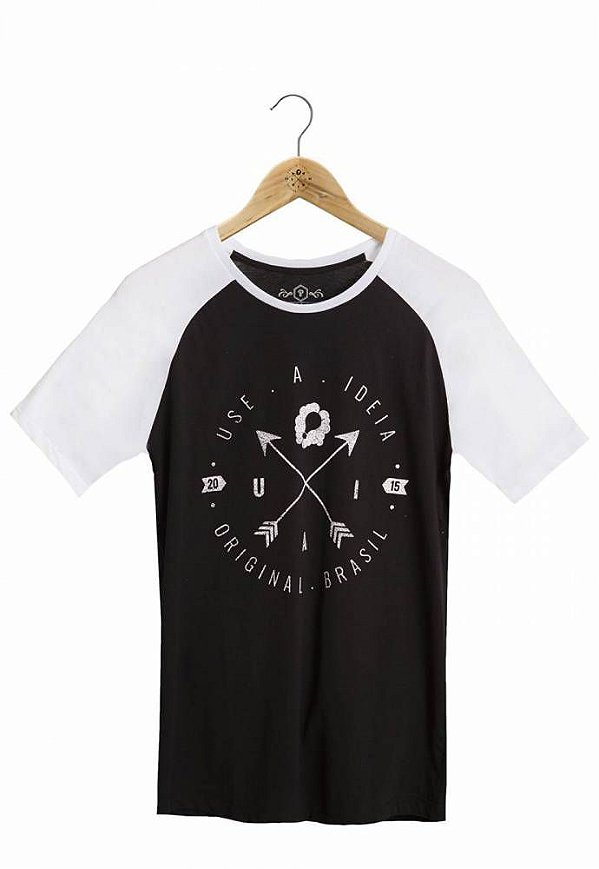 Camiseta Brasão Raglan
