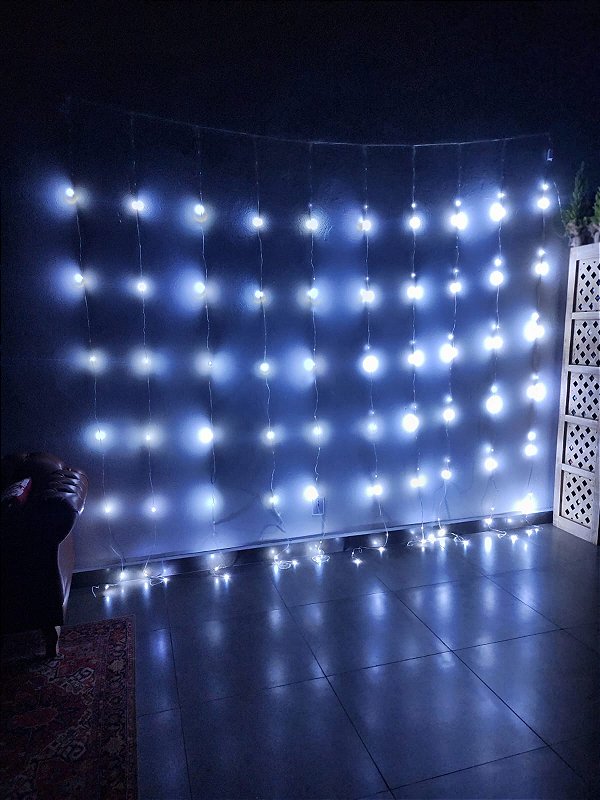 PISCA CORTINA FIO DE FADA 280 LEDS 3M X 3M BRANCO FRIO EFEITO CACHOEIRA BIVOLT