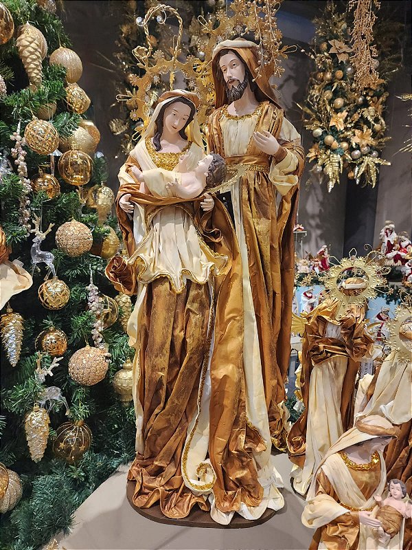 SAGRADA FAMÍLIA NA BASE OURO DOURADO 1,14CM