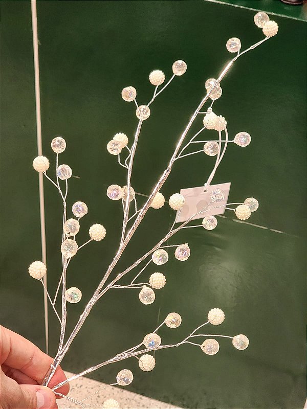 GALHO DECORATIVO ARAMADO PRATA COM CRISTAL E PEROLAS 67CM