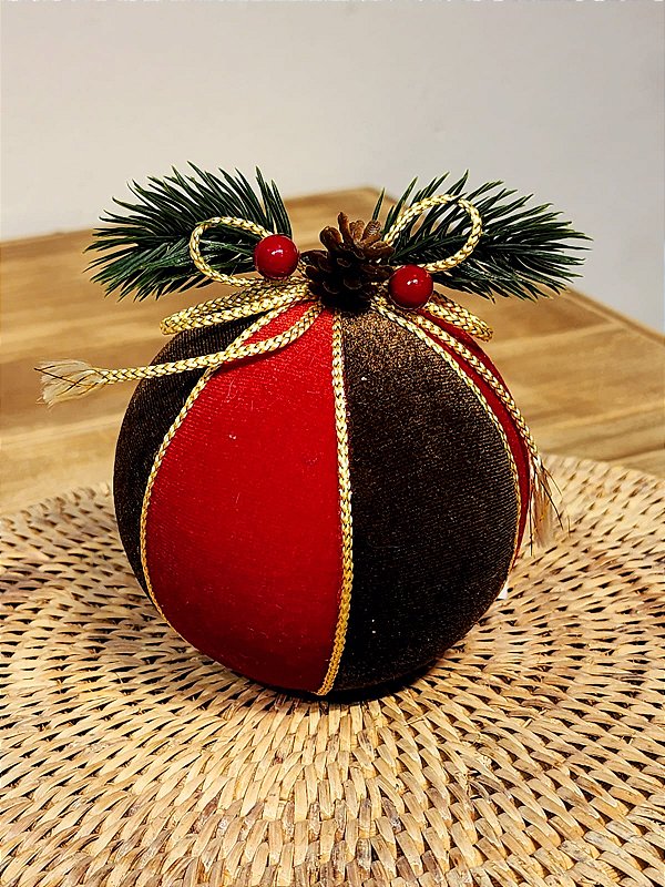 BOLA DECORADA AVELUDADA VERMELHO E MARROM 10CM C/1 UNID