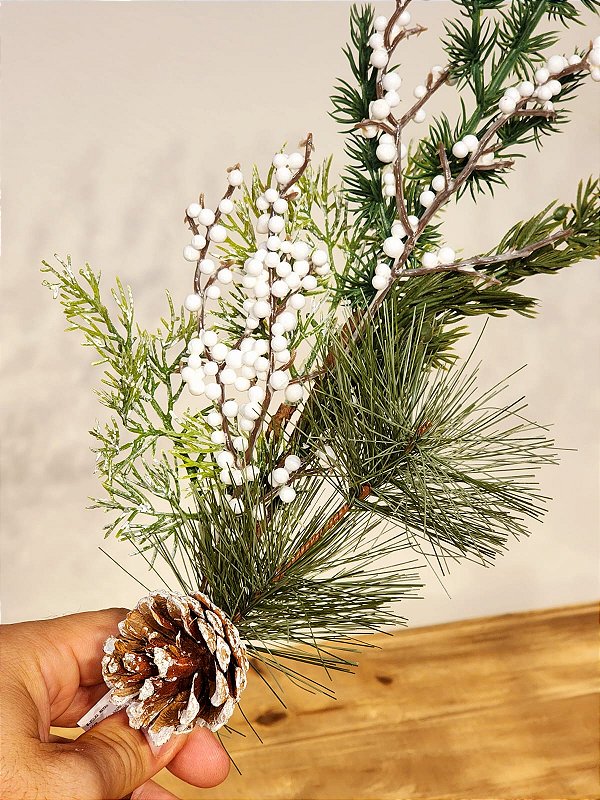 GALHO DECORATIVO FOLHAS COM PINHA 50CM