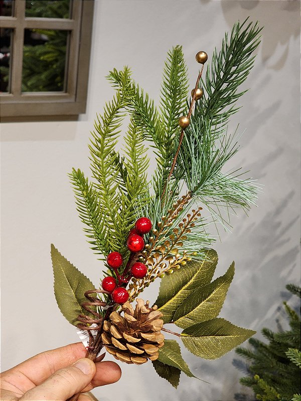 GALHO DECORATIVO FOLHAGENS COM PINHA E BERRY 50CM
