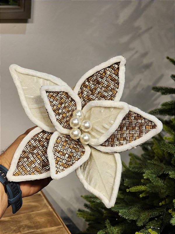 FLOR POINSÉTIA BRANCO OFF E MARROM COM PEROLAS 35CM