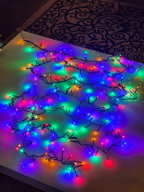 PISCA FLASH 240 LEDS COLORIDO 5 METROS COM FUNÇÕES USO INTERNO 127V