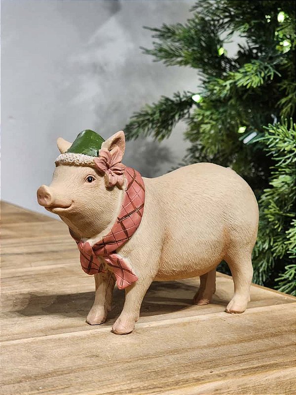 PORQUINHO EM RESINA NATALINO 16CM