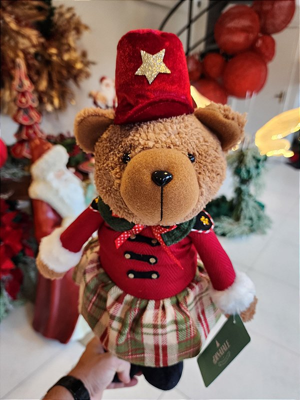 URSO MENINA NATALINO VERMELHO EM PÉ 70CM - PRÉ VENDA 2025