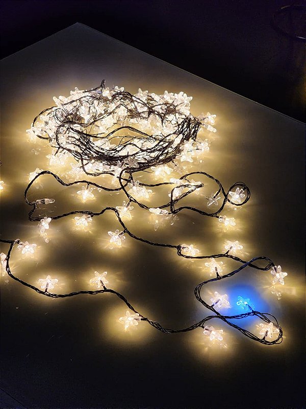 PISCA ESTRELINHA 200 LEDS WARM COM BRANCO FRIO 20 METROS 110V