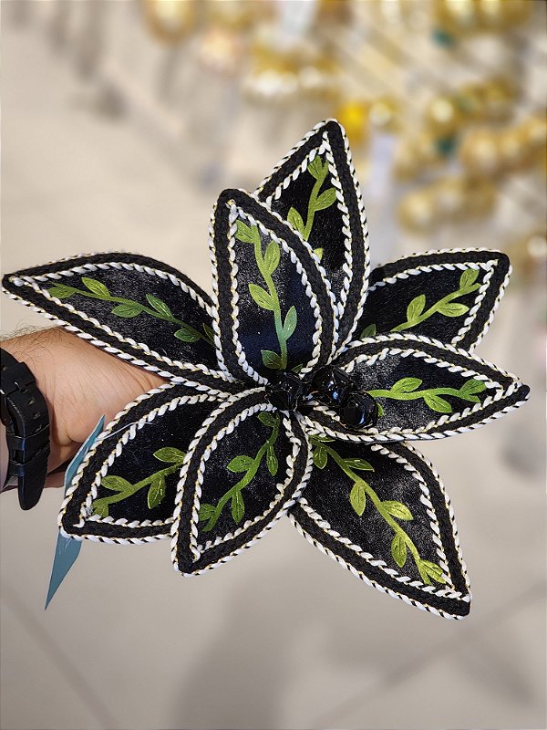 FLOR POINSETIA VERDE, BRANCO E PRETO 28CM - PRÉ VENDA 2025