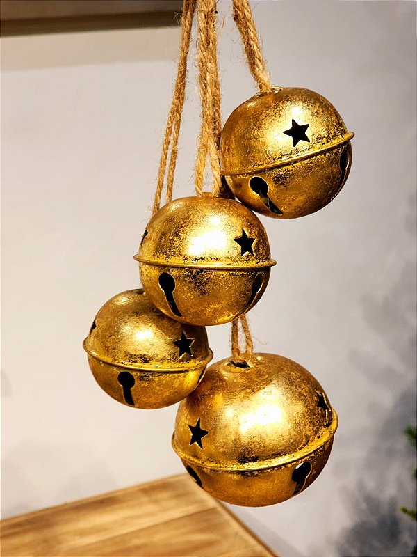 PENDENTE COM GUIZOS EM METAL OURO 39CM