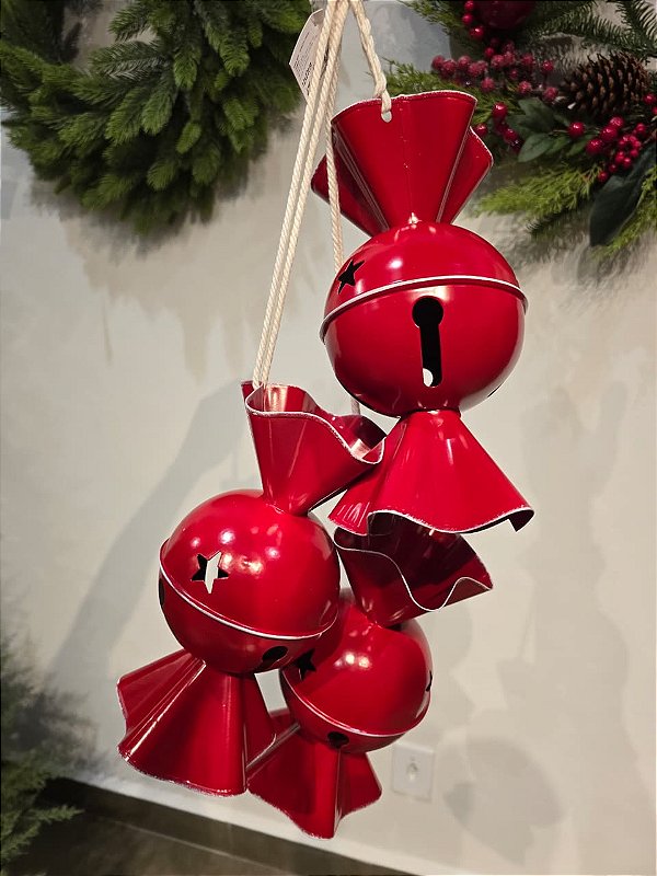 TRIO DE PENDENTE BOMBOM GUIZO EM METAL VERMELHO 23CM
