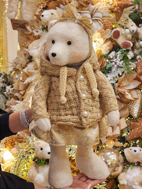 URSO BRANCO MENINA COM SUETER CHAMPANHE 46,5CM - PRÉ VENDA 2025