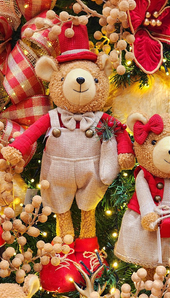 BONECO URSO MENINO EM PÉ VERMELHO E BEGE 47CM - PRÉ VENDA 2025