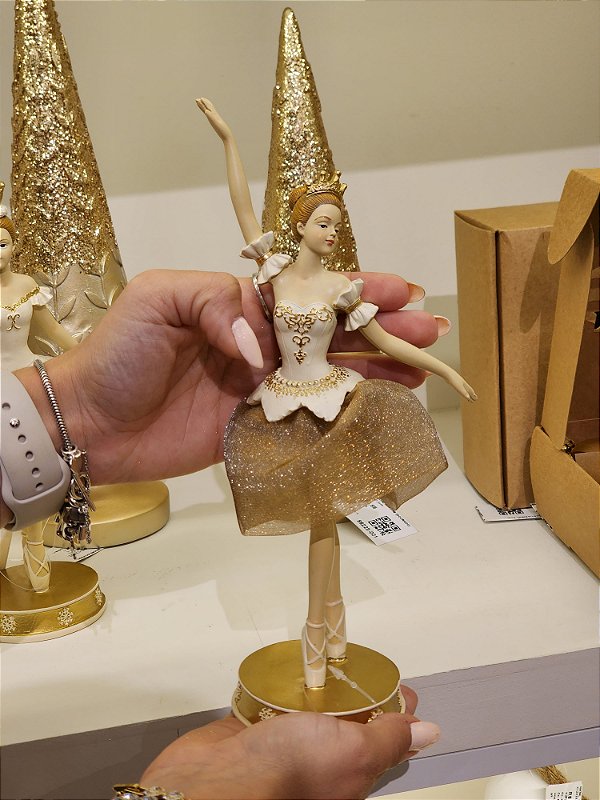 BAILARINA EM RESINA CHAMPANHE E DOURADO 25CM - PRÉ VENDA 2025