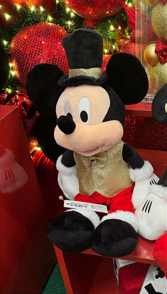 MICKEY SENTADO PELUCIA COM CARTOLA 45CM - PRÉ VENDA 2025