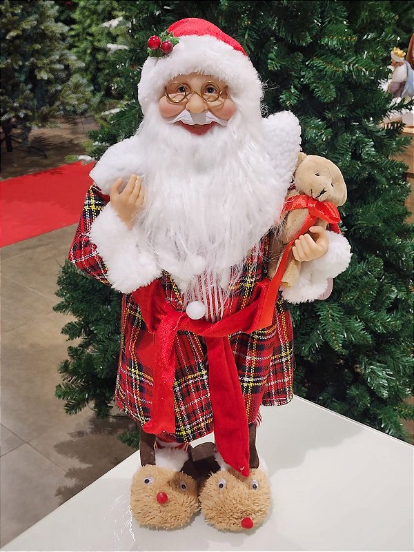 PAPAI NOEL COM PIJAMA E XÍCARA COM URSO 45CM