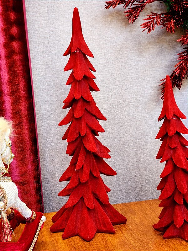 ÁRVORE EM RESINA VELUDO VERMELHO 62CM - PRÉ VENDA 2025