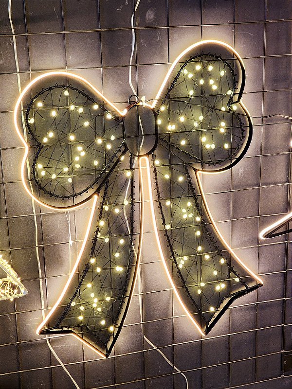 LAÇO DECORATIVO COM LED WARM USO INTERNO E EXTERNO 45CM BIVOLT - PRÉ VENDA 2025
