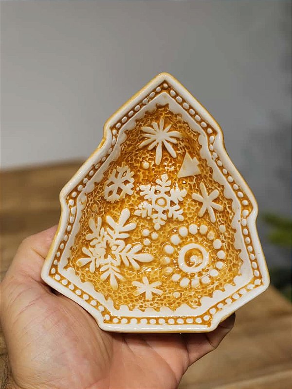 PETISQUEIRA GINGERBREAD BEGE E BRANCO 14CM