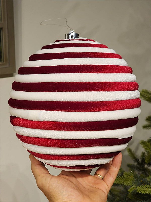 BOLA DECORADA VERMELHA E BRANCA 21CM
