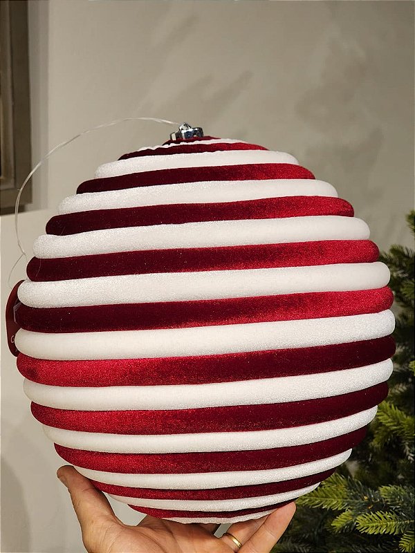 BOLA DECORADA VERMELHA E BRANCA 27CM
