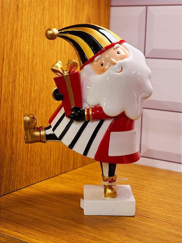 PAPAI NOEL COM PRESENTE EM RESINA LUXO BRANCO E PRETO 19,5CM - PRÉ VENDA 2025