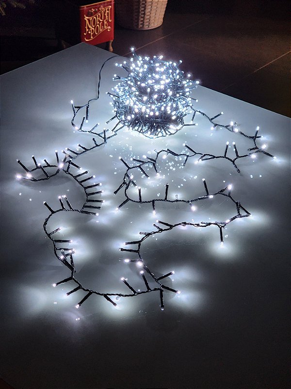 PISCA FESTÃO 900 LEDS 20 METROS BRANCO FRIO COM STROBO BRANCO FRIO BIVOLT USO INTERNO E EXTERNO