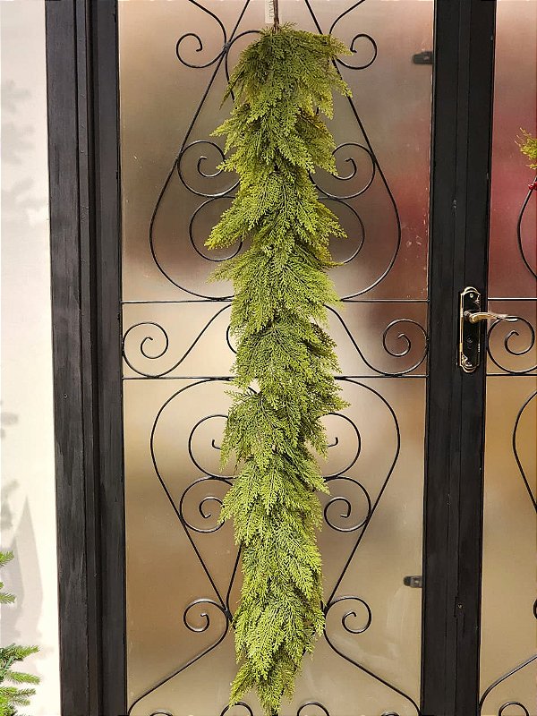 FESTÃO REALISTA ARAMADO PINHEIRO 1,70CM