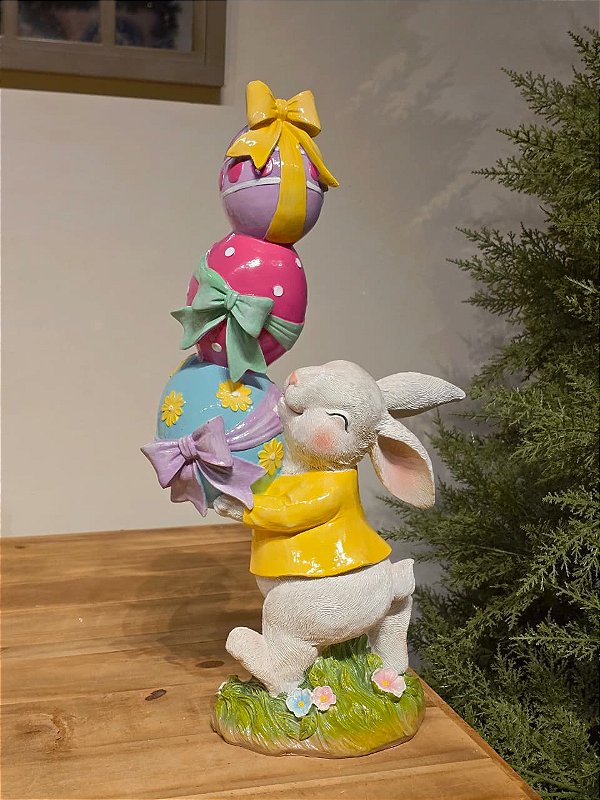 COELHO COM PILHA DE OVOS 46CM